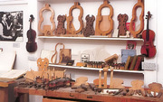 Ремонт скрипок,  гитар, 